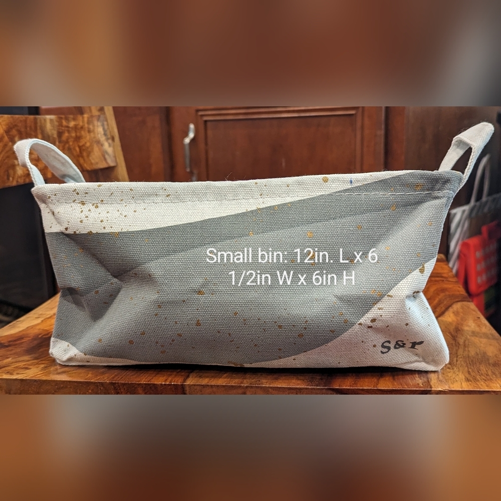 3 Nesting Foldable Bins - Picture 4 of 5